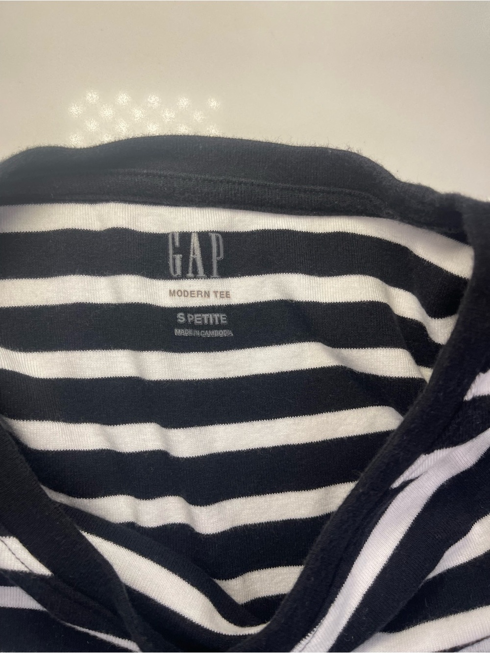 GAP Black & White Striped Short Sleeve “Modern Tee” - Women’s - Picture 4 of 11
